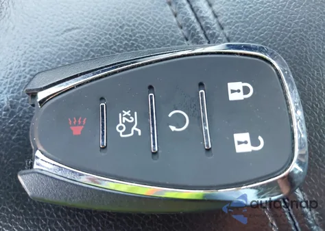 2020 Chevrolet Malibu Fwd Lt из США, поврежденный, VIN 1G1ZD5ST3LF124175